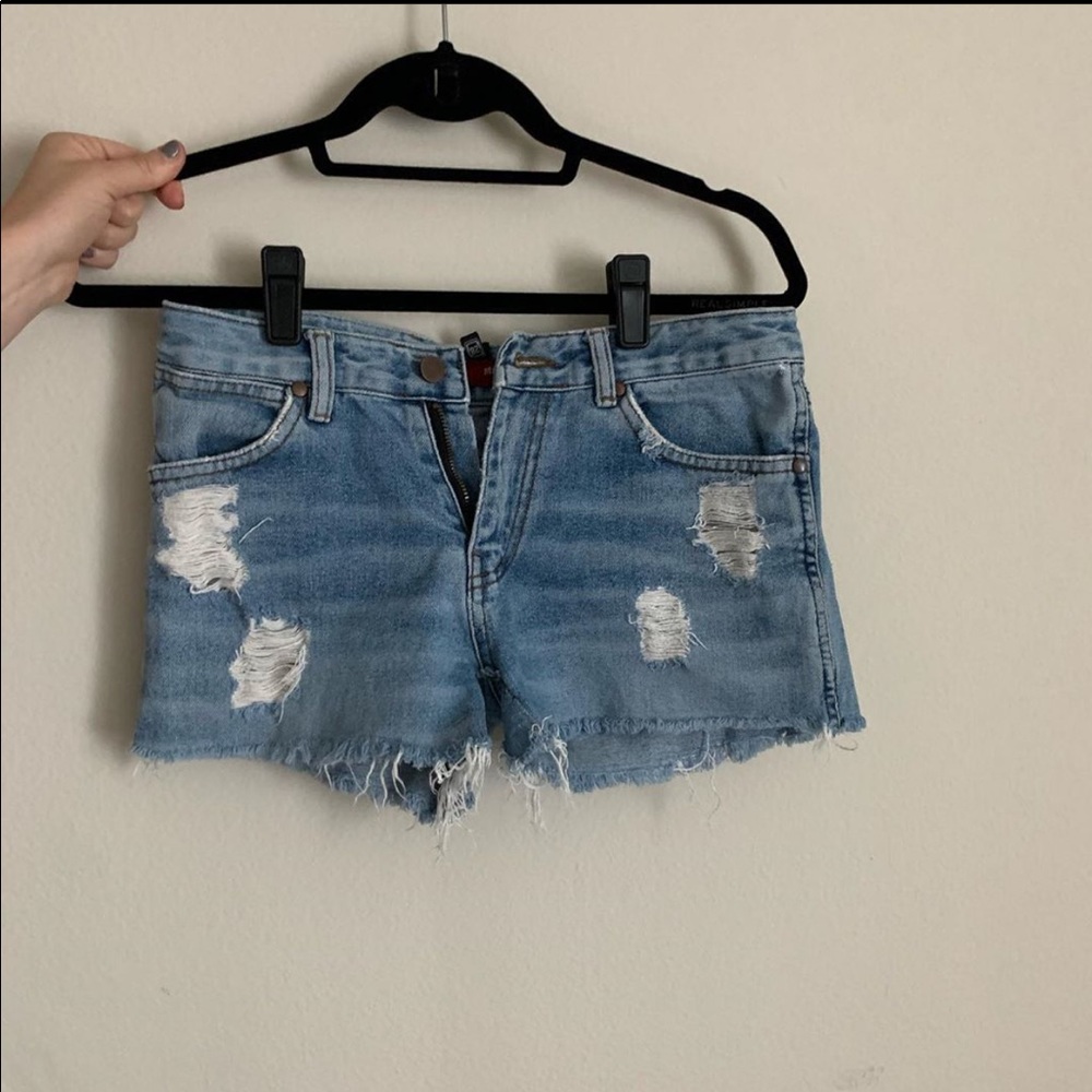 Mere jean shorts